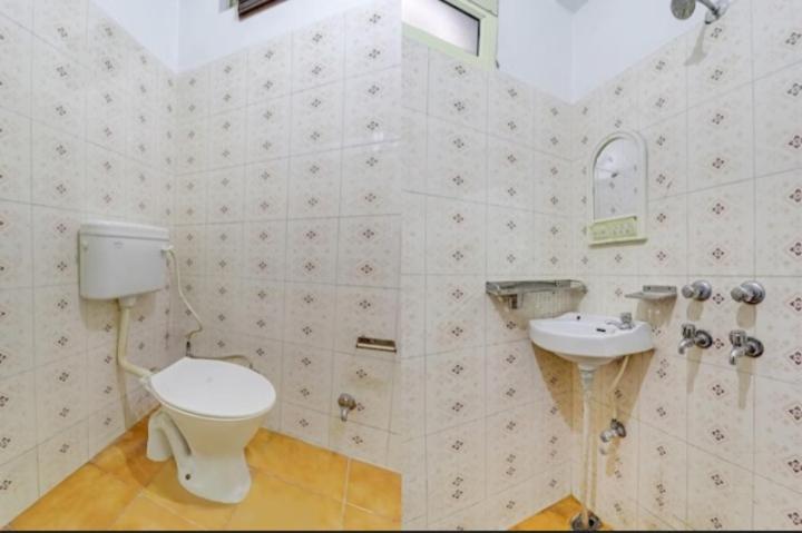 Hotel Ganga View Harry Stay Shivpuri  ภายนอก รูปภาพ